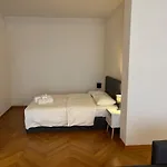 Fully Furnished Down Town- 5 Minutes From Lausanne Train Station